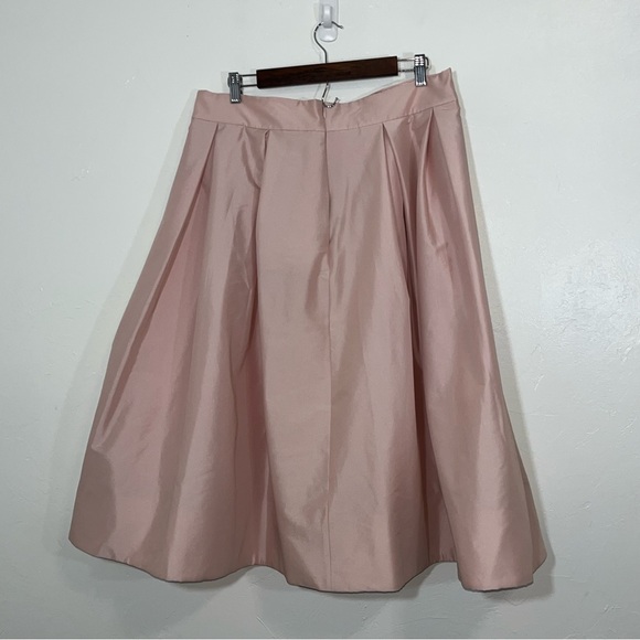 White House Black Market Light Pink Pleated Full Circle Satin Skirt Size 14 - Picture 10 of 12